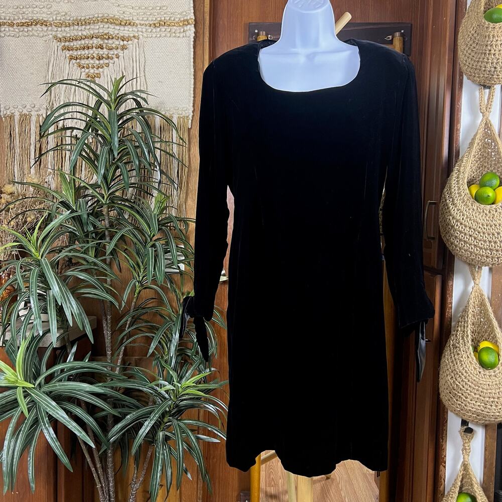 Anne Klein II Vintage Velvet Little Black Dress 10 | USA Made Evening Bow Sleeve